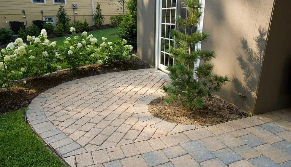 Interlocking walkway in Markham designed for lasting curb appeal.